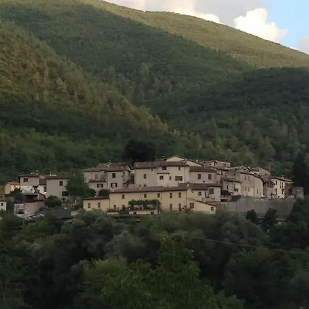 Nyaraló Delizioso Nel Borgo SantʼAnatolia di Narco